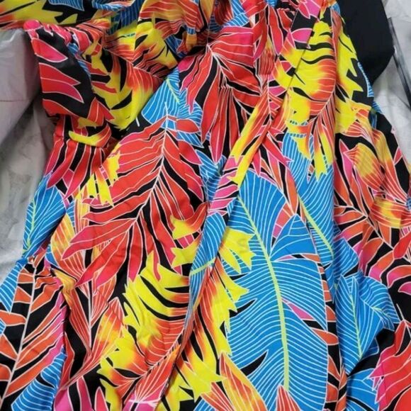 Tropical Jumpsuit size 4Xl - Picture 3 of 6